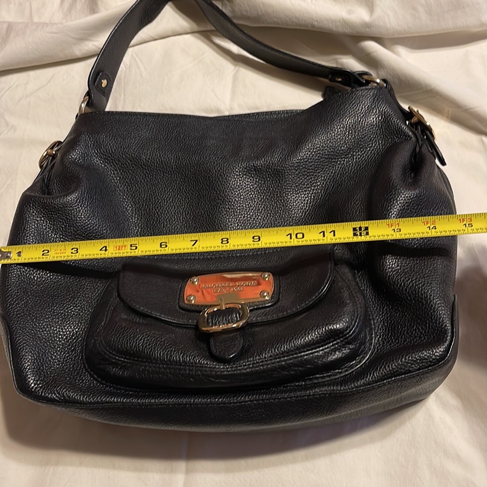MICHAEL KORS Hudson Black & Gold Pebble Leather Hobo Shoulder Bag - Picture 2 of 7